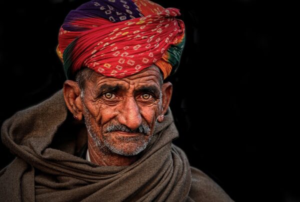 Algorithmic Wellness: Guiding Health Choices Via Continuous Monitoring