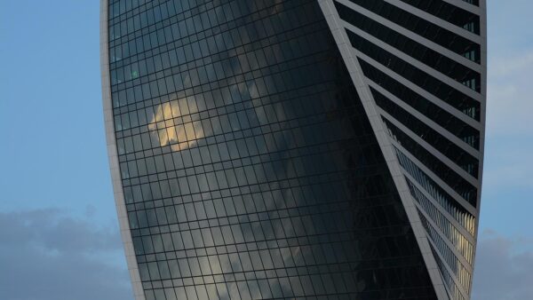 Architecting Performance: Precision Tracking For Future Readiness