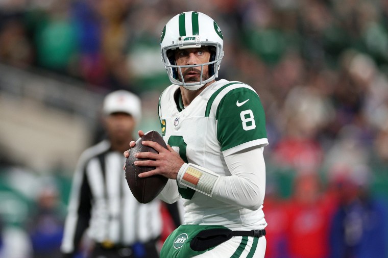 Image: Buffalo Bills v New York Jets Aaron Rodgers